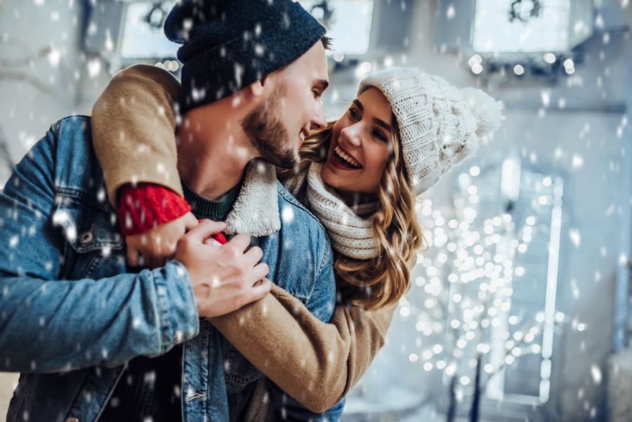 couple-during-the-holiday